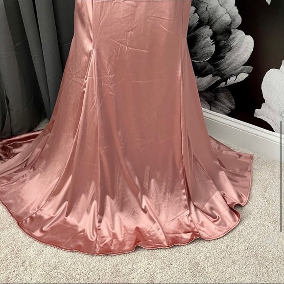 NWT H&M Satin Rose Quartz Prom Wedding Gown - Picture 9 of 10